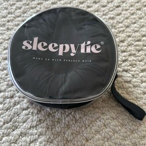 Sleepy Tie black